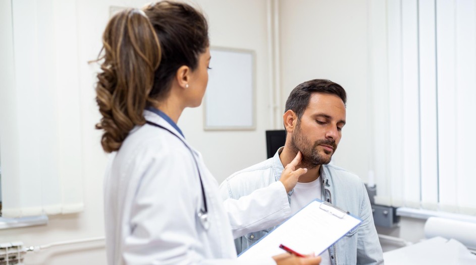 thyroid replacement therapy for men