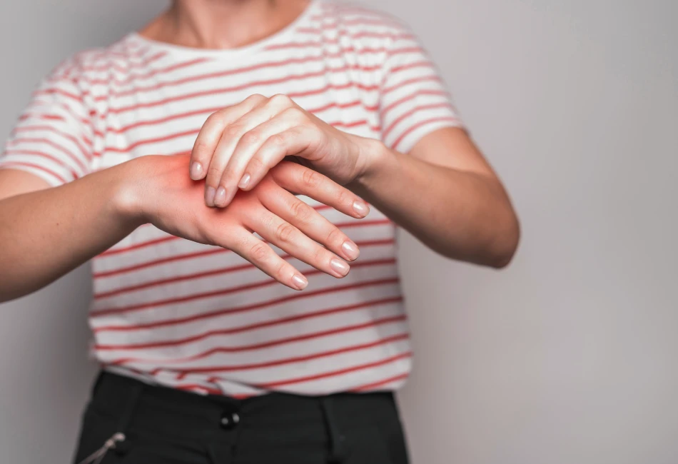 Reduces Inflammation Treats Inflammatory Conditions